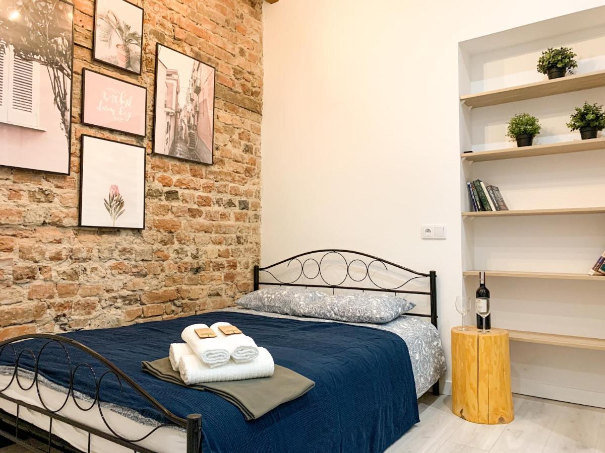 Simply Modern Apartment Торунь Экстерьер фото