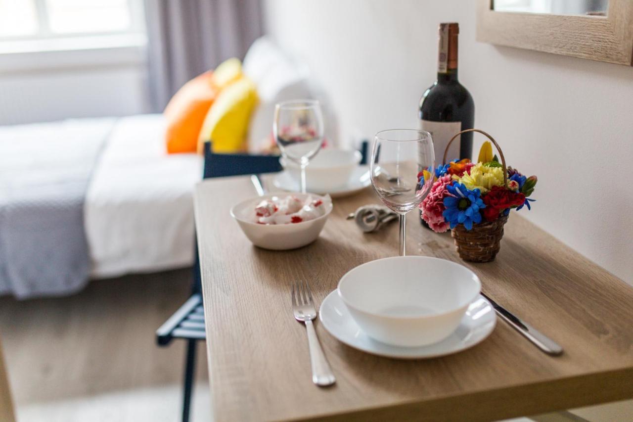 Simply Modern Apartment Торунь Экстерьер фото