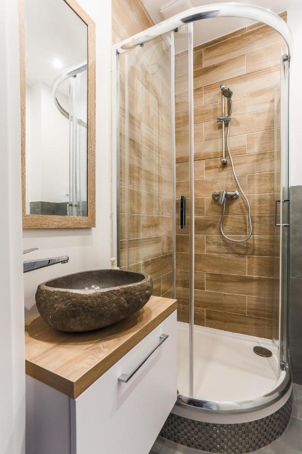 Simply Modern Apartment Торунь Экстерьер фото